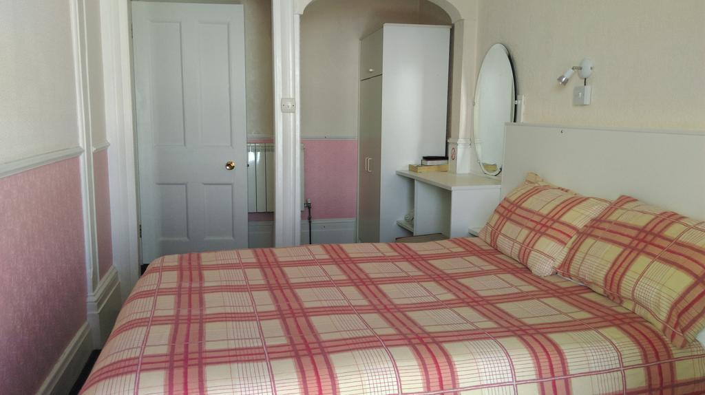 Havelock Guesthouse Saint Helier Bagian luar foto